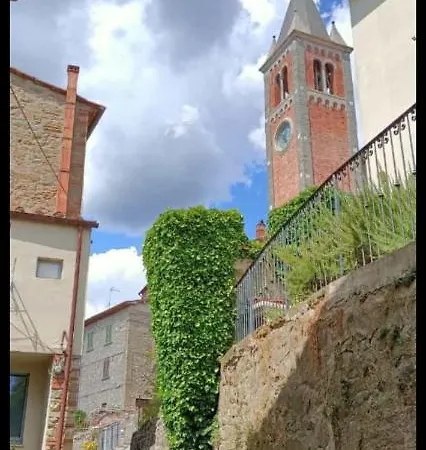 Casa Vacanze Vicolo Della Luna Ambra Exterior foto
